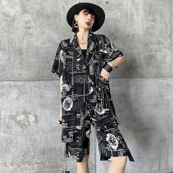 women's tracksuits two piece set shorts tweed suit women spaper print blouse loose female 2 korean fashion harajuku design matching, Gray
women's tracksuits two piece set shorts tweed suit women spaper print blouse loose female 2 korean fashion harajuku design matching, Gray