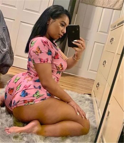 womens butterfly pattern skinny rompers fashion trend short sleeve round neck shorts designer female summer casual mid waist slim jumpsuits, Black;white
womens butterfly pattern skinny rompers fashion trend short sleeve round neck shorts designer female summer casual mid waist slim jumpsuits, Black;white