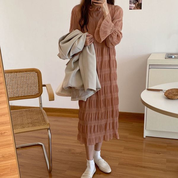 dresses korean casual versatile autumn winter long sleeve pleated lace women gentle elegant round neck, Black;gray
dresses korean casual versatile autumn winter long sleeve pleated lace women gentle elegant round neck, Black;gray