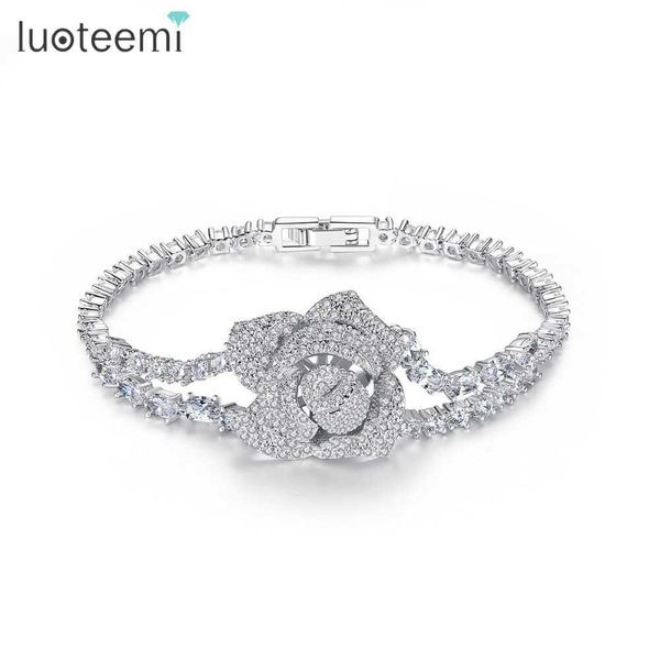 luoteemi luxury big rose flower chain link bracelet for women ladies shining aaa cubic zircon crystal jewelry gift bangles q0720, Black
luoteemi luxury big rose flower chain link bracelet for women ladies shining aaa cubic zircon crystal jewelry gift bangles q0720, Black