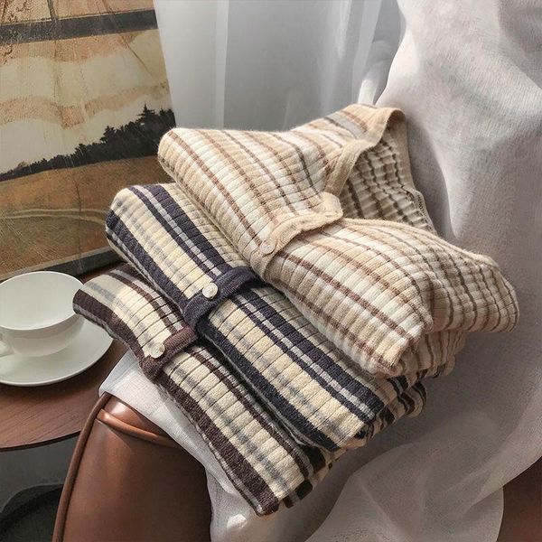 women's knits & tees striped color-blocking knitted cardigan women long-sleeved v-neck korean version of the temperament all-match retr, White
women's knits & tees striped color-blocking knitted cardigan women long-sleeved v-neck korean version of the temperament all-match retr, White