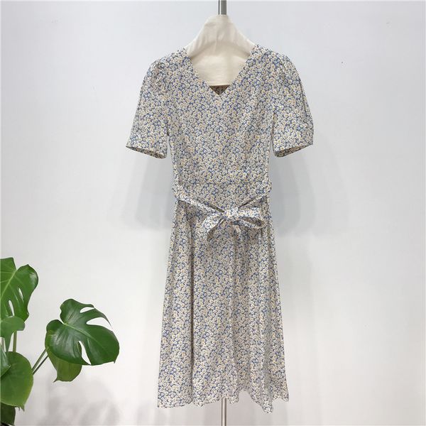 dress original d fresh aging daisy print v-neck bubble short sleeve medium length skirt 3685, White;black
dress original d fresh aging daisy print v-neck bubble short sleeve medium length skirt 3685, White;black