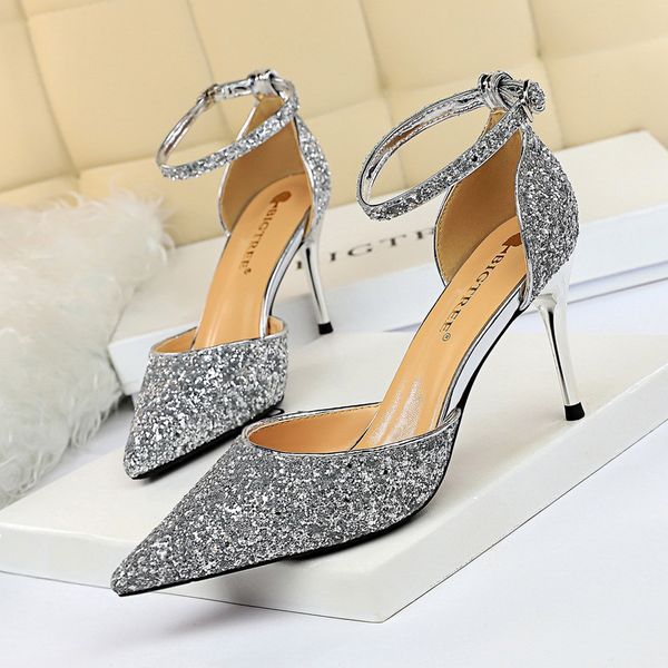 464748 yards 283-a1 european and american nightclub womens shoes high heel low-cut pointed-toe metal ankle-strap stilettos sequins holl, Black
464748 yards 283-a1 european and american nightclub womens shoes high heel low-cut pointed-toe metal ankle-strap stilettos sequins holl, Black