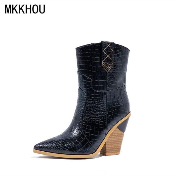 fashion short boots women's pointed printed thick heel high leather women large size 34-46, Black
fashion short boots women's pointed printed thick heel high leather women large size 34-46, Black