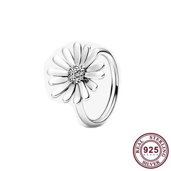sterling silver pan ring creative chrysanthemum temperament for women wedding party gift fashion jewelry cluster rings, Golden;silver
sterling silver pan ring creative chrysanthemum temperament for women wedding party gift fashion jewelry cluster rings, Golden;silver