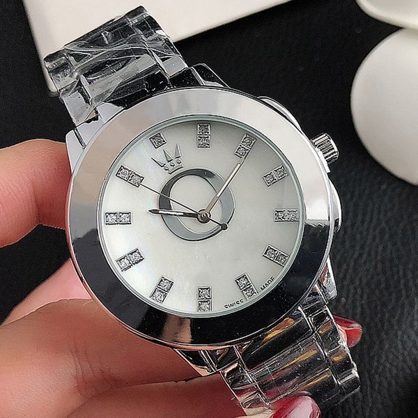gorgeous business distinguished classic luxury crown watch waterproof 10m zircon watch
gorgeous business distinguished classic luxury crown watch waterproof 10m zircon watch