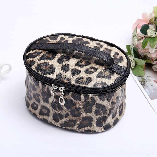 geb leopard print hand-held cosmetic cosmetic fashion storage storage bags household travel wash bag
geb leopard print hand-held cosmetic cosmetic fashion storage storage bags household travel wash bag