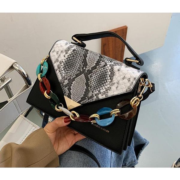 color contrast snake print handbags single shoulder messenger chain bag waist bags
color contrast snake print handbags single shoulder messenger chain bag waist bags