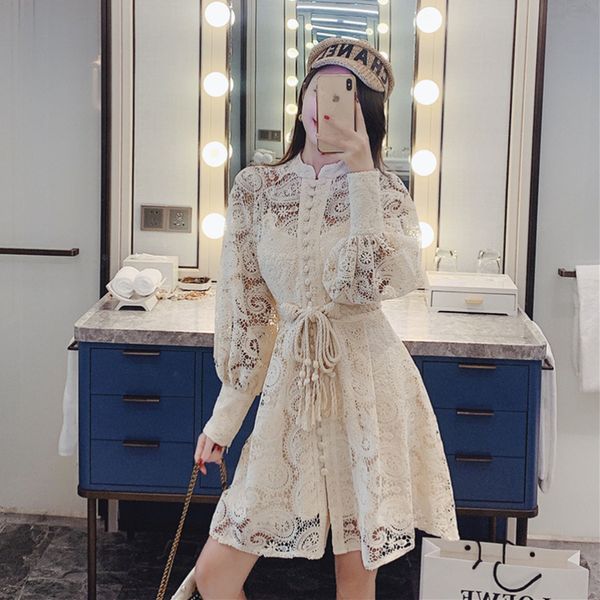 2021 summer embroidery vintage lace mini runway dress spring lantern sleeve dresses women a-line elegant boho party vestiti, Black;gray
2021 summer embroidery vintage lace mini runway dress spring lantern sleeve dresses women a-line elegant boho party vestiti, Black;gray