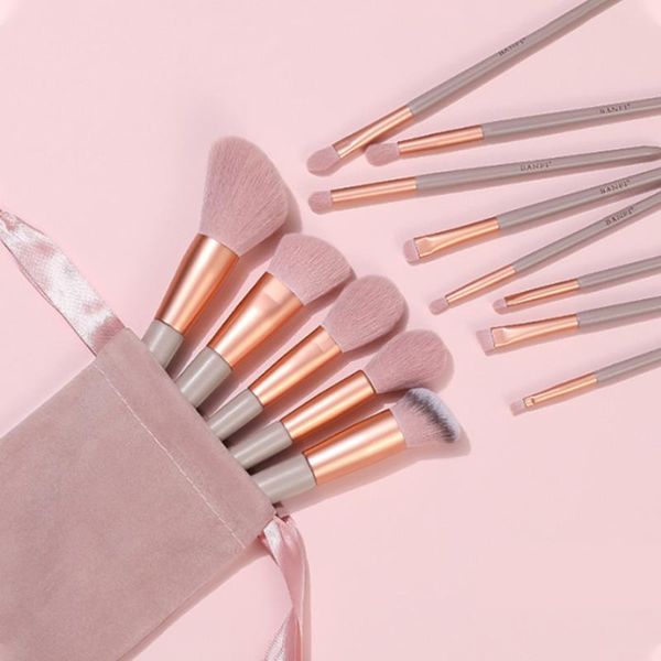 makeup brushes 13 pcs set face eye shadow foundation powder eyeliner eyelash lip make up brush beauty tool with bag
makeup brushes 13 pcs set face eye shadow foundation powder eyeliner eyelash lip make up brush beauty tool with bag