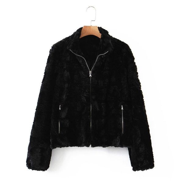 women's jackets wind wholesale clothing in the fall and winter of 2021 loose collar zipper imitation female fur coat, Black;brown
women's jackets wind wholesale clothing in the fall and winter of 2021 loose collar zipper imitation female fur coat, Black;brown