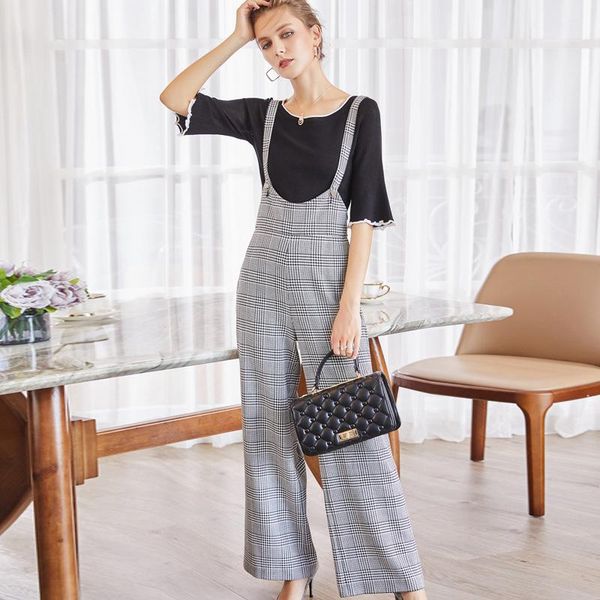 women's two piece pants 2021 round neck five point sleeve flare houndstooth bib full length women set office lady style, White
women's two piece pants 2021 round neck five point sleeve flare houndstooth bib full length women set office lady style, White