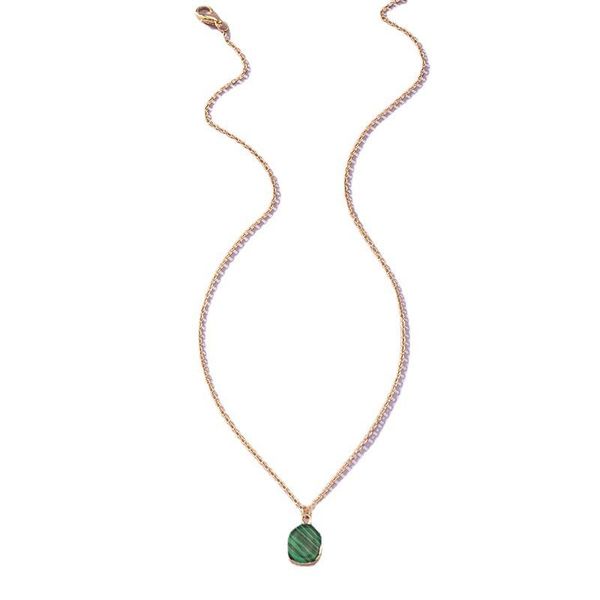 pendant necklaces 2021 ins gold chain green resin stone irregular choker korean fashion black cord jewelry minimalist minimalism, Silver
pendant necklaces 2021 ins gold chain green resin stone irregular choker korean fashion black cord jewelry minimalist minimalism, Silver