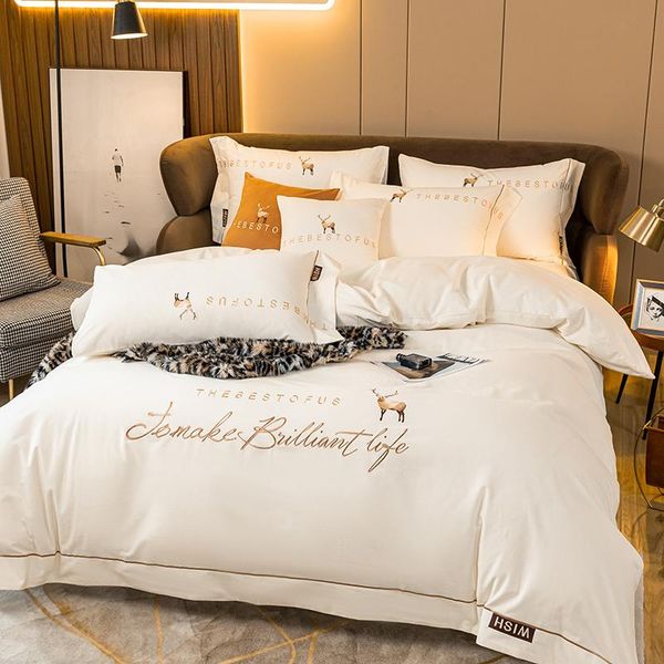 bedding sets 2021 el style egypt cotton sanding elk set embroidery warm duvet cover flat pillowcases fitted 4pcs sheet
bedding sets 2021 el style egypt cotton sanding elk set embroidery warm duvet cover flat pillowcases fitted 4pcs sheet