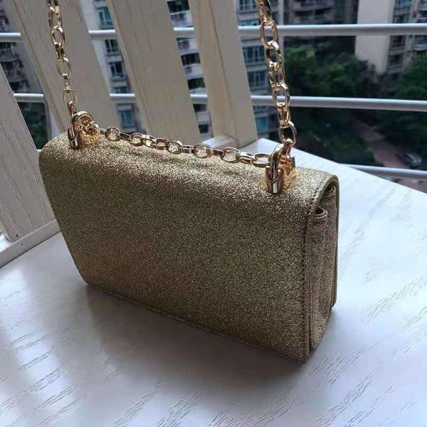 evening bags retro heavy industry solid color head layer cowhide sequins chain one-shoulder diagonal female small square bag
evening bags retro heavy industry solid color head layer cowhide sequins chain one-shoulder diagonal female small square bag