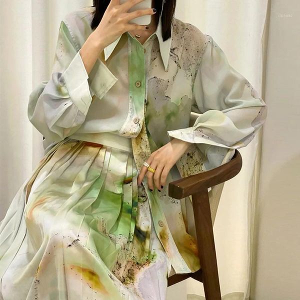 women skirt 2021 spring and summer oil painting printed fashion pleated skirts, Black
women skirt 2021 spring and summer oil painting printed fashion pleated skirts, Black