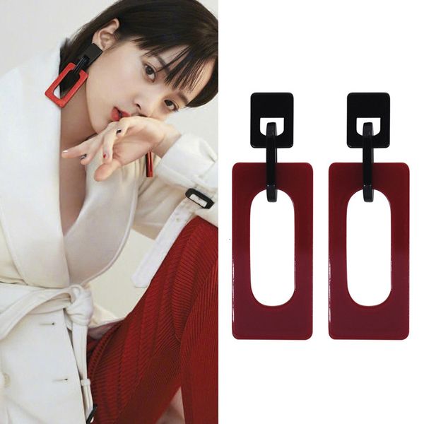 step into the trend geometric rectangular trend earrings for women, Golden;silver
step into the trend geometric rectangular trend earrings for women, Golden;silver