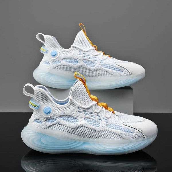 large summer men's shoes breathable thin flying mesh light casual versatile popcorn runningtraining sneakers
large summer men's shoes breathable thin flying mesh light casual versatile popcorn runningtraining sneakers