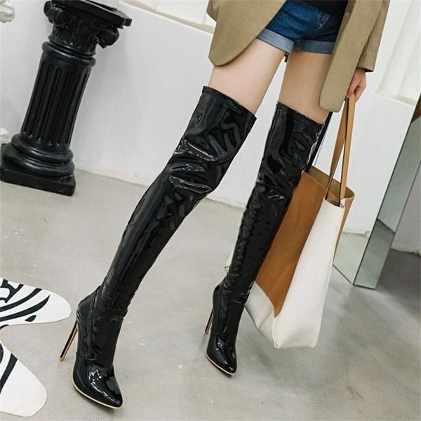 boots thin knee heel high and with pointy patent leather, Black 
boots thin knee heel high and with pointy patent leather, Black