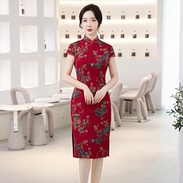 ethnic clothing 2021 women retro short sleeve red satin floral print cheongsam chinese classic elegant vintage qipao
ethnic clothing 2021 women retro short sleeve red satin floral print cheongsam chinese classic elegant vintage qipao