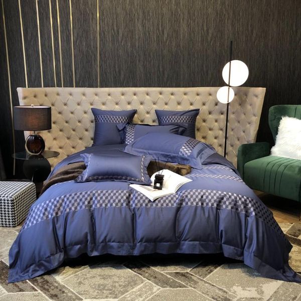 bedding sets light luxury embroidered set 100 thread egyptian cotton bed sheet soft silky duvet cover pillowcase king 4 pcs
bedding sets light luxury embroidered set 100 thread egyptian cotton bed sheet soft silky duvet cover pillowcase king 4 pcs