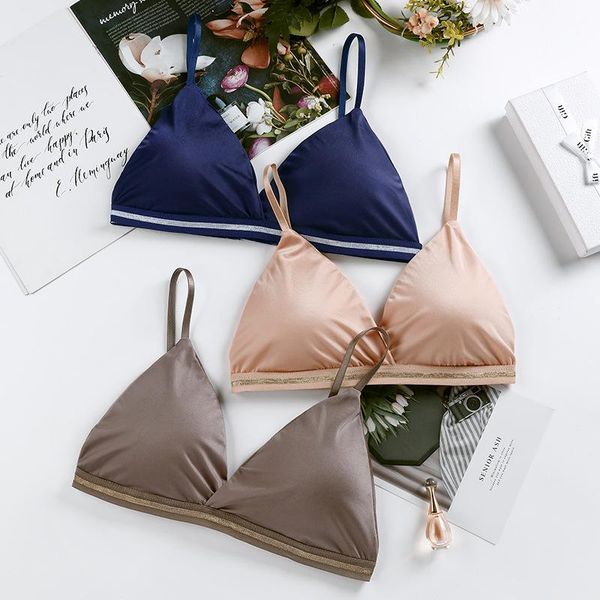 bras woman ice silk bra triangle cup ladies wrapped chest beautiful back tube no-steel ring base underwear, Red;black
bras woman ice silk bra triangle cup ladies wrapped chest beautiful back tube no-steel ring base underwear, Red;black
