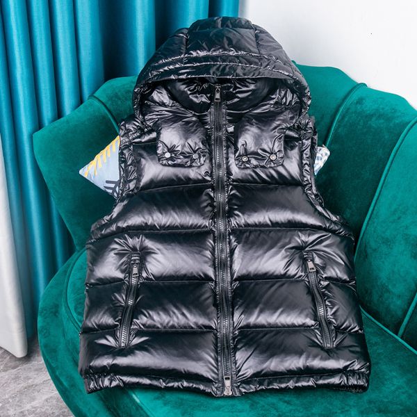 down jacket mengjia brand bright face hooded vest men's 2021 winter white duck thickened mask mouth miracle, Black
down jacket mengjia brand bright face hooded vest men's 2021 winter white duck thickened mask mouth miracle, Black