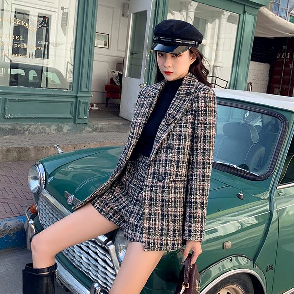 designs autumn winter thicken warm two piece set women plaid woolen tweed blazer double breasted jacket mini short suit high q, White
designs autumn winter thicken warm two piece set women plaid woolen tweed blazer double breasted jacket mini short suit high q, White