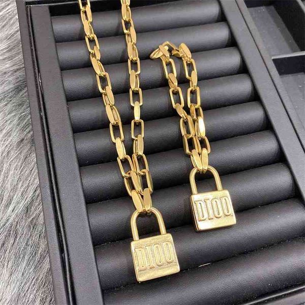 75% off outlet online family 2021 high version letter neckchain necklace net red star same lock necklace bracelet female, Black
75% off outlet online family 2021 high version letter neckchain necklace net red star same lock necklace bracelet female, Black