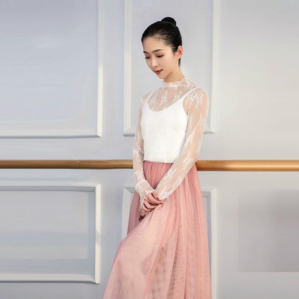 stage wear vintage blouse see-through long sleeve dancing embroidered high neck lady shirt tunic casual loose dance blusas, Black;red
stage wear vintage blouse see-through long sleeve dancing embroidered high neck lady shirt tunic casual loose dance blusas, Black;red
