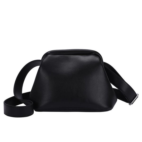 trendy broadband single shoulder messenger fashion korean style western pneumothorax bag girl waist evening bags
trendy broadband single shoulder messenger fashion korean style western pneumothorax bag girl waist evening bags