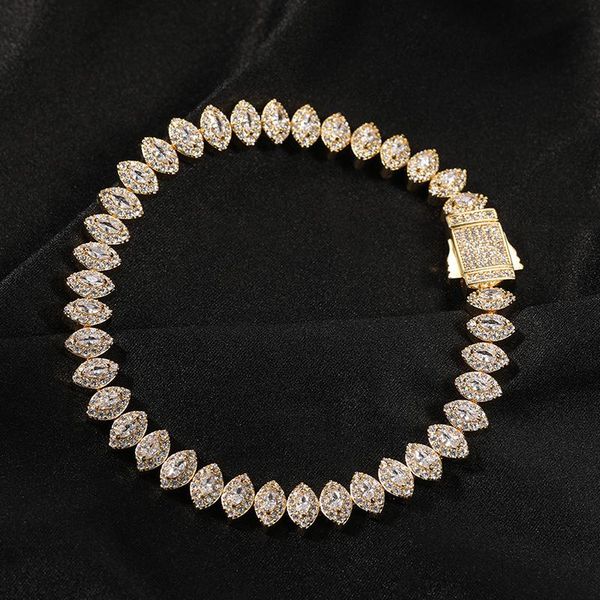 charm bracelets hip hop rock claw set cz stone bling iced out eyes link chain bangles for men women rapper jewelry, Golden;silver
charm bracelets hip hop rock claw set cz stone bling iced out eyes link chain bangles for men women rapper jewelry, Golden;silver
