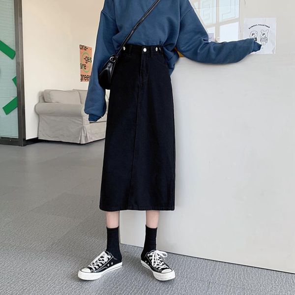 make firm offers the black jeans skirts long since show thin waist, split a-line skirt
make firm offers the black jeans skirts long since show thin waist, split a-line skirt