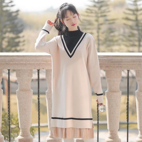 casual dresses gentle temperament knitted dress women's fall 2021 black and white stitching stand-up collar korean koose fashion robes, Black;gray
casual dresses gentle temperament knitted dress women's fall 2021 black and white stitching stand-up collar korean koose fashion robes, Black;gray
