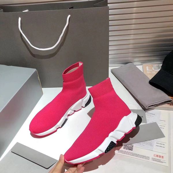 2021 men women daddy shoes luxury designer racer 7 colours lightweght breathable walking lovers 35-45 a01, Black
2021 men women daddy shoes luxury designer racer 7 colours lightweght breathable walking lovers 35-45 a01, Black