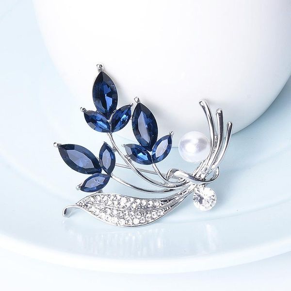pins, brooches rhinestone flower brooch bouquet blue crystal corsage pins broches para ropa mujer gift for women girls, Gray
pins, brooches rhinestone flower brooch bouquet blue crystal corsage pins broches para ropa mujer gift for women girls, Gray