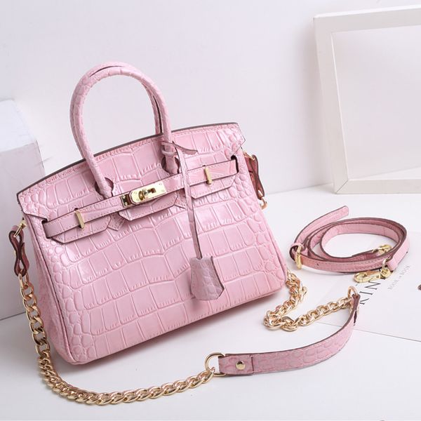 70% off design handbag new pearl patent crocodile pattern bag women's leather fashion versatile chain one shoulder messenger handbag ba, Red;black
70% off design handbag new pearl patent crocodile pattern bag women's leather fashion versatile chain one shoulder messenger handbag ba, Red;black