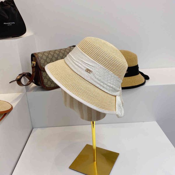 21 spring and summer new product family ~ correct version women's ribbon straw basin super fairy elegant hat, Blue;gray
21 spring and summer new product family ~ correct version women's ribbon straw basin super fairy elegant hat, Blue;gray