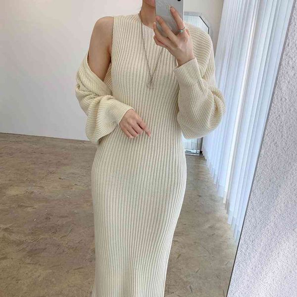 two piece dress spring fall 2 order sleeveless suit women's dress girls in robes k369, White
two piece dress spring fall 2 order sleeveless suit women's dress girls in robes k369, White