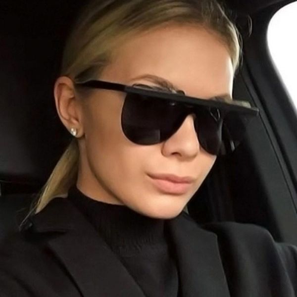 sunglasses classic oversized square plastic women's fashion bla mirror sunglasses anti-reflective glasses uv400, White;black
sunglasses classic oversized square plastic women's fashion bla mirror sunglasses anti-reflective glasses uv400, White;black
