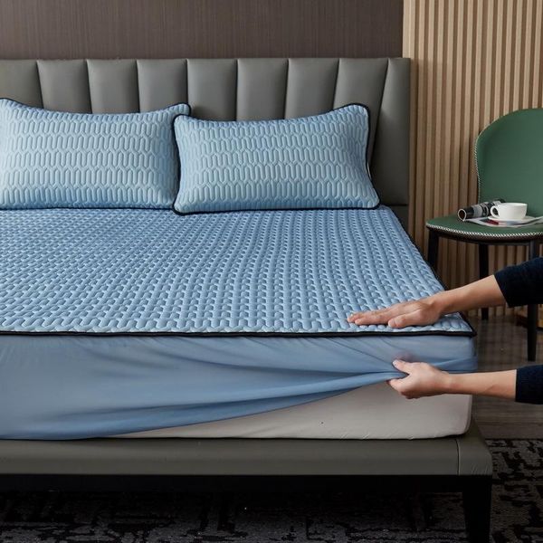 sheets & sets 1 pcs summer latex fiber cool mat soft fitted sheet elastic band non-slip bed mattress cover
sheets & sets 1 pcs summer latex fiber cool mat soft fitted sheet elastic band non-slip bed mattress cover