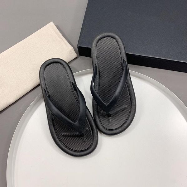 slippers 2021 summer fashion beach bathroom flat comfortable size 35-41 high-quality women's shoes with box, Black
slippers 2021 summer fashion beach bathroom flat comfortable size 35-41 high-quality women's shoes with box, Black