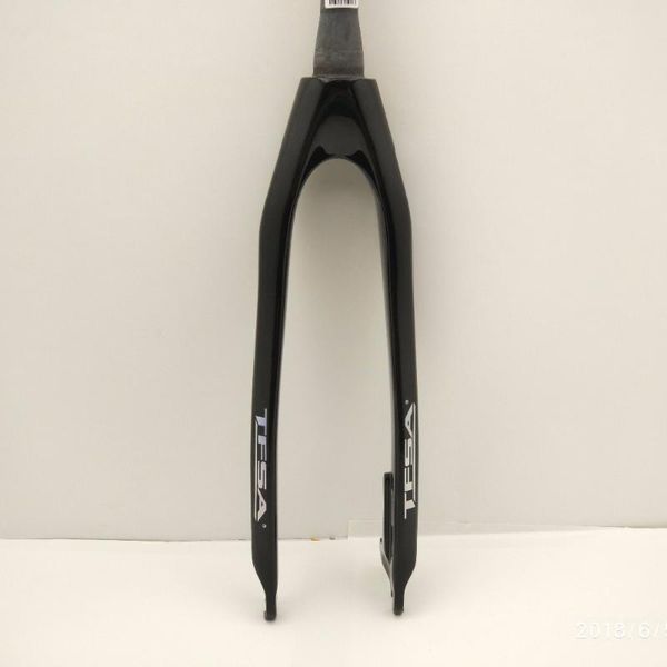 bike forks carbon fiber 29 / 27.5 26 semi-rigid fork bicycle taper tube forklift price quality fertile mountain
bike forks carbon fiber 29 / 27.5 26 semi-rigid fork bicycle taper tube forklift price quality fertile mountain