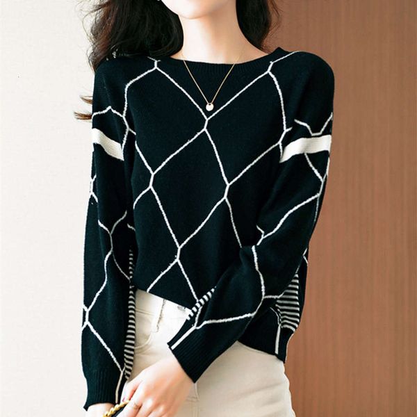 casual and thin wool knitted bottomed sweater autumn winter plaid loose inside outside long sleeved for, White;black
casual and thin wool knitted bottomed sweater autumn winter plaid loose inside outside long sleeved for, White;black