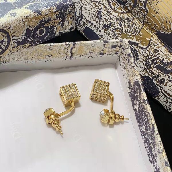 women girls jewelry gift dice stud gold drop earrings with pearl stamp real 18k gold-plated with box d042, Golden;silver
women girls jewelry gift dice stud gold drop earrings with pearl stamp real 18k gold-plated with box d042, Golden;silver
