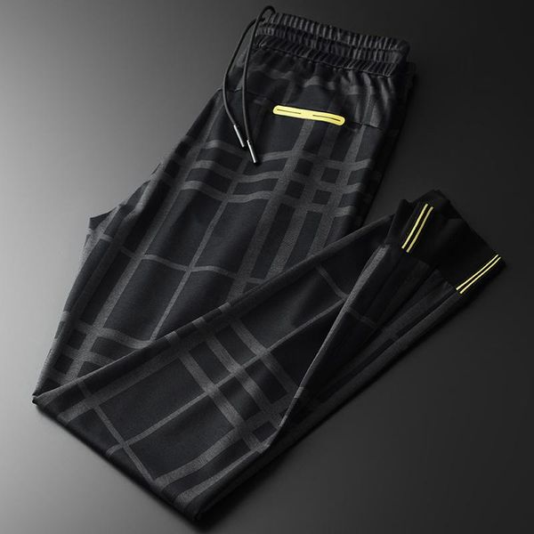 men's pants autumn men luxury yarn dyed plaid casual sport man fashion elastic waist slim fit mens trousers plus size 4xl, Black
men's pants autumn men luxury yarn dyed plaid casual sport man fashion elastic waist slim fit mens trousers plus size 4xl, Black