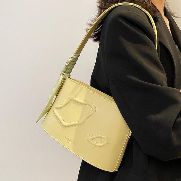 evening bags female bag is this year the summer 2021 fashion tide hand-held bucket package one shoulder and
evening bags female bag is this year the summer 2021 fashion tide hand-held bucket package one shoulder and
