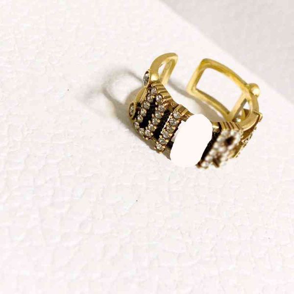 design jewelry new diamond inlaid water drill opening lady letter star same ring, Silver
design jewelry new diamond inlaid water drill opening lady letter star same ring, Silver