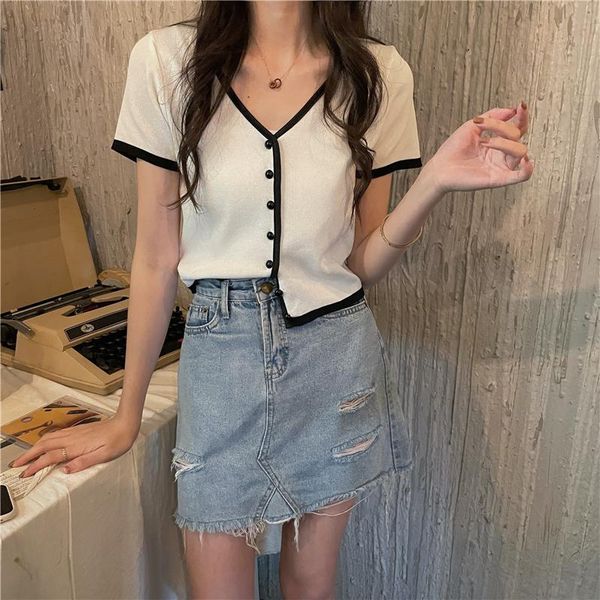 korean version of the v-neck short design small fragrance style knitted cardigan short-sleeved t-shirt female summer women's, White
korean version of the v-neck short design small fragrance style knitted cardigan short-sleeved t-shirt female summer women's, White