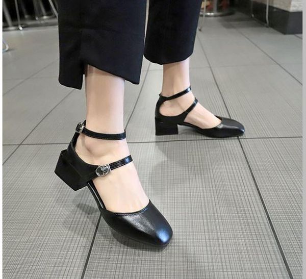 dress shoes spring 2021 women's heel personality ankle buckle fashion elegant temperament office banquet u22-75, Black
dress shoes spring 2021 women's heel personality ankle buckle fashion elegant temperament office banquet u22-75, Black